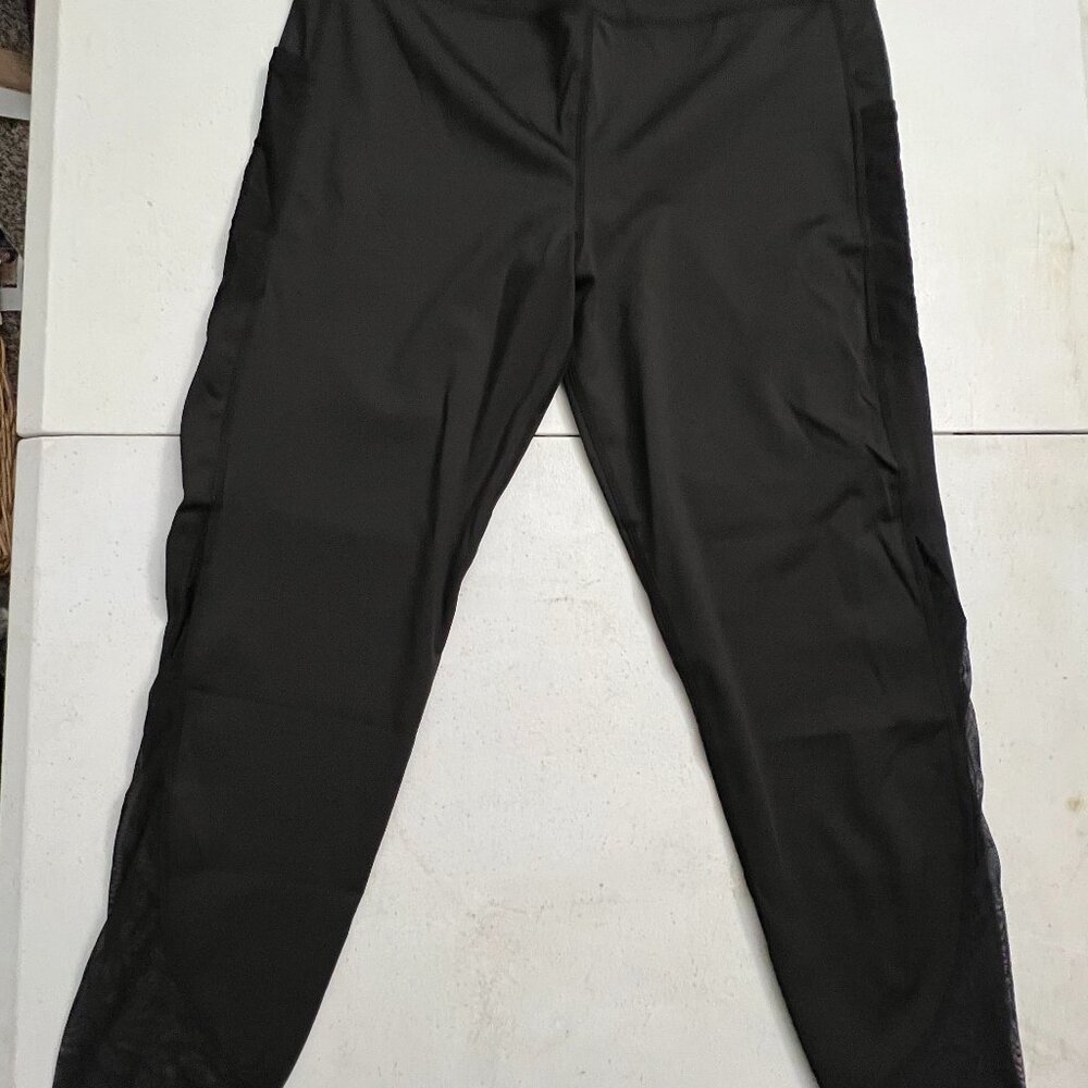 AdoreMe Ava Leggings Size M NWT